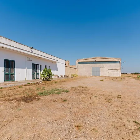 Masseria Delle Api * Scorrano (Apulia)